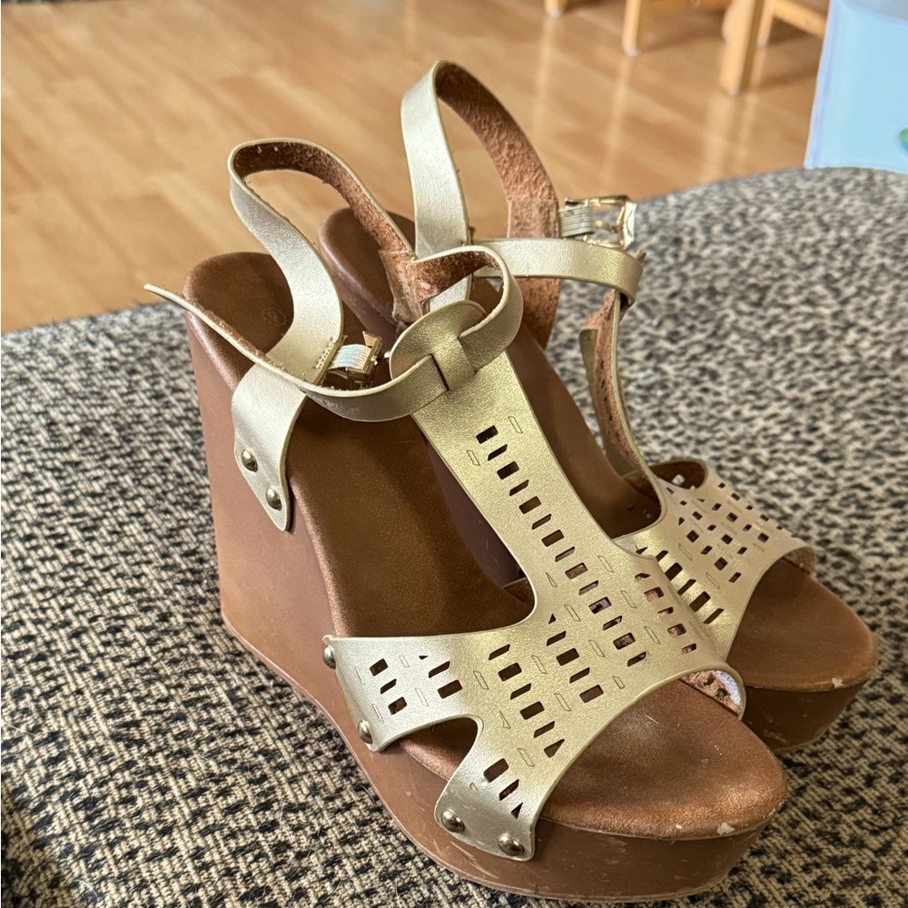 Boutique heels